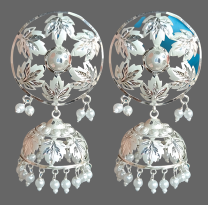 Round earring with jhumka